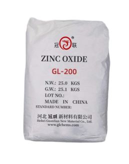 Zinc oxide for rubber foaming